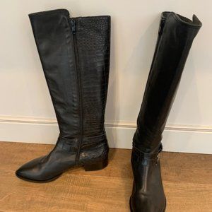 Italian Napoleoni Crocodile Skin Boot with Decorative Chain Detail in Size 38